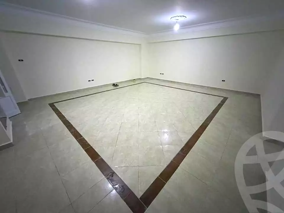 https://aqarmap.com.eg/en/listing/7262904-for-rent-alexandria-ganaklis-shr-mrtdy-bsh
