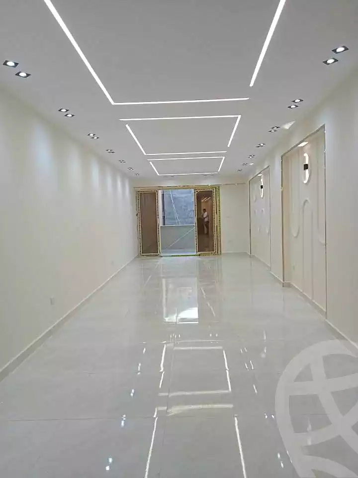 https://aqarmap.com.eg/ar/listing/7263291-for-sale-alexandria-sydy-bshr-sydy-bshr-bhry-street-17