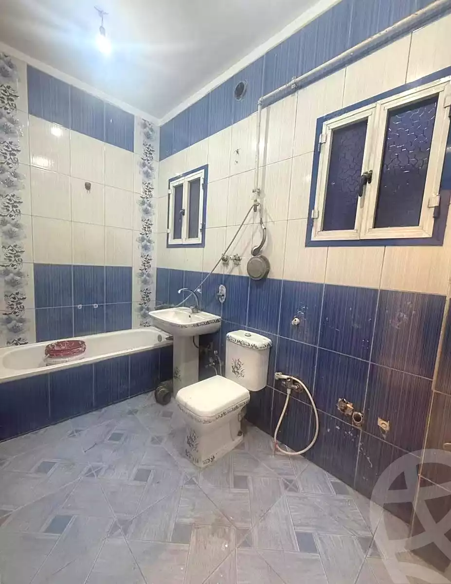 https://aqarmap.com.eg/en/listing/7263356-for-sale-qalyubia-shubra-el-khaima-om-bayoumi
