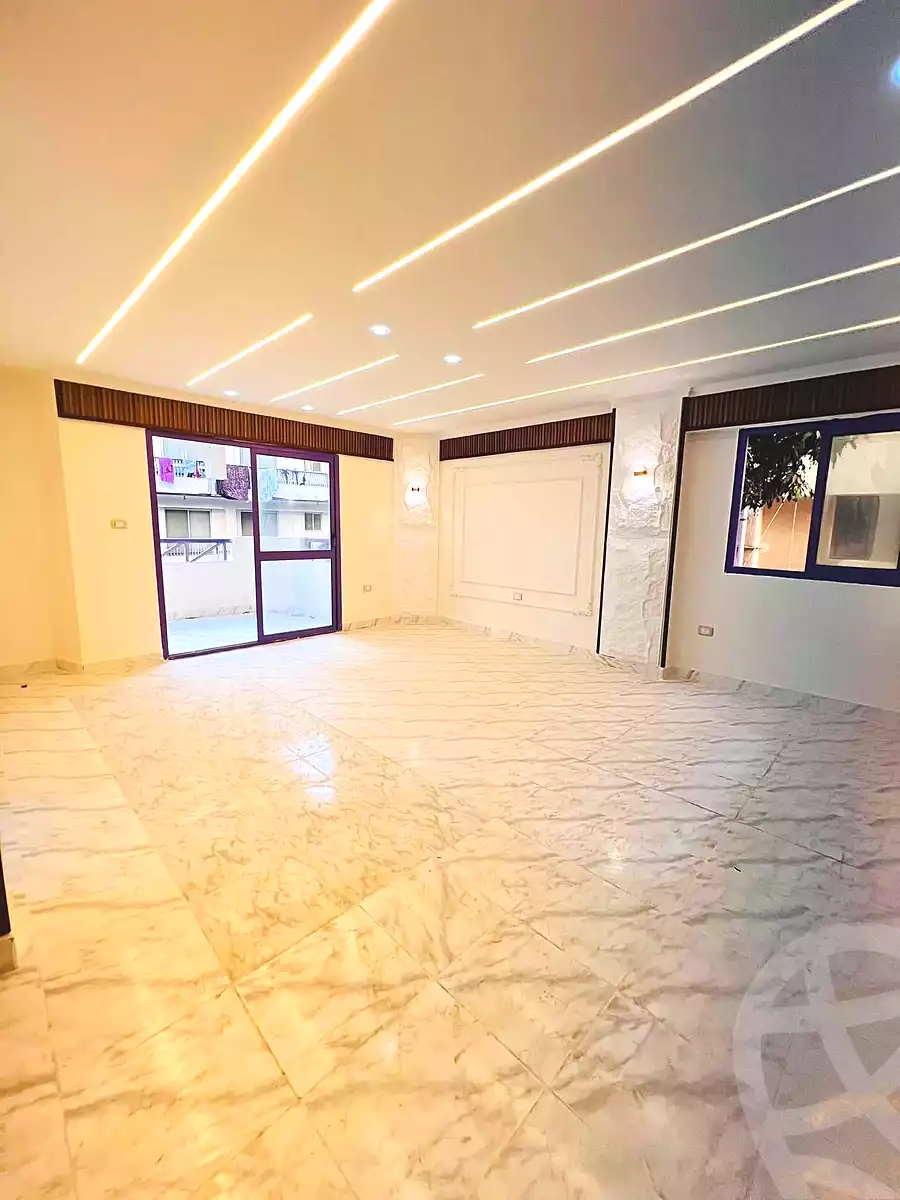 https://aqarmap.com.eg/ar/listing/7263431-for-sale-alexandria-al-agamy-shataa-el-nakheel