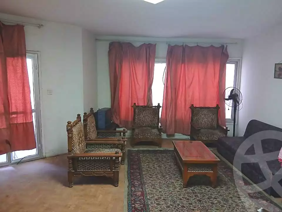 https://aqarmap.com.eg/ar/listing/7263500-for-sale-alexandria-glim
