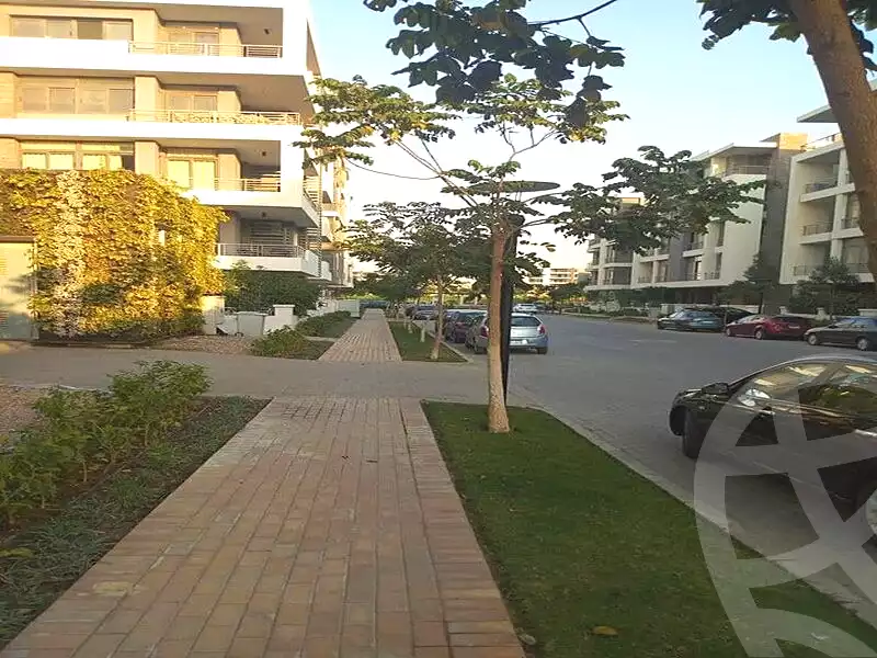 https://aqarmap.com.eg/ar/listing/7263792-for-sale-cairo-new-cairo-compounds-tag-city-shalya-taj-city