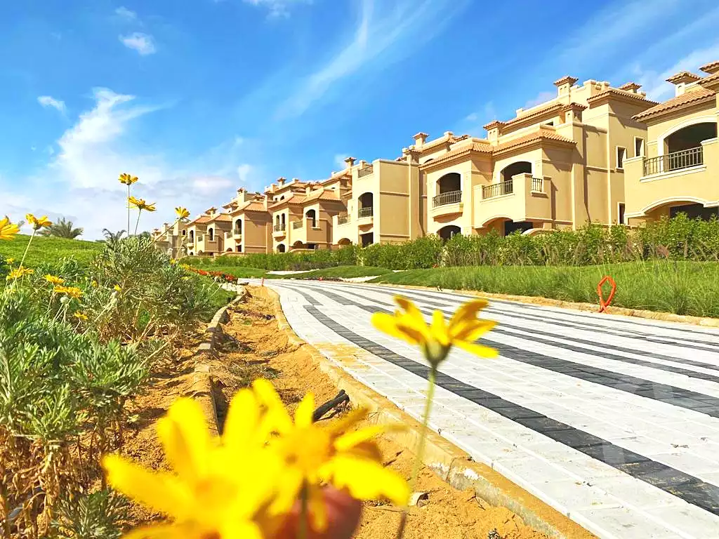 https://aqarmap.com.eg/ar/listing/7263807-for-sale-cairo-el-shorouk-compounds-el-patio-prime