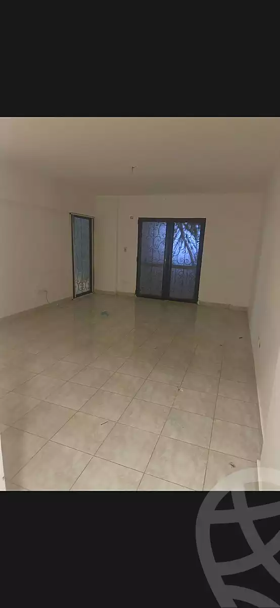 https://aqarmap.com.eg/en/listing/7263826-for-sale-cairo-new-cairo-lrhb-city-phase-2-amr-ibn-el-aas-st