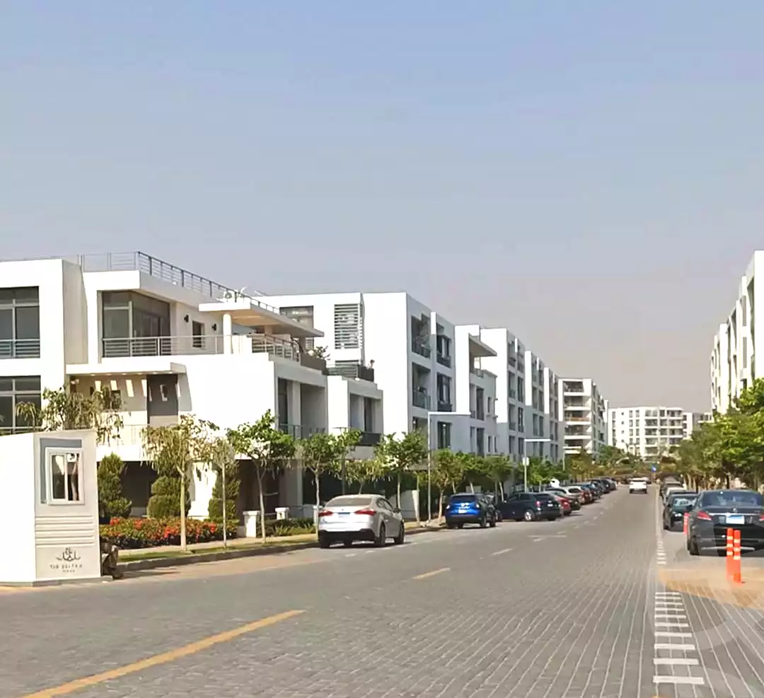 https://aqarmap.com.eg/ar/listing/7263832-for-sale-cairo-new-cairo-compounds-tag-city-shalya-taj-city