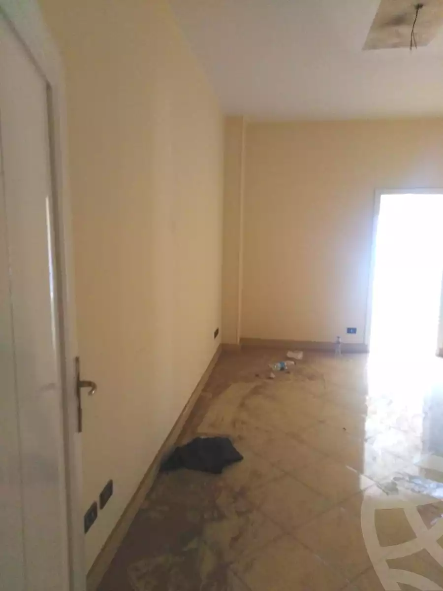 https://aqarmap.com.eg/ar/listing/7263815-for-rent-cairo-downtown-kasr-el-neel-kasr-al-nile-st