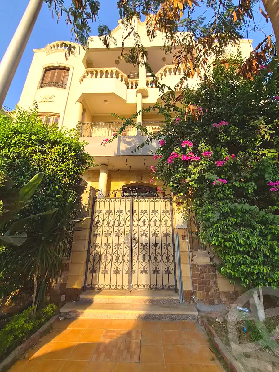 https://aqarmap.com.eg/en/listing/7263857-for-sale-cairo-new-cairo-el-ahyaa-second-neighborhood-street-66