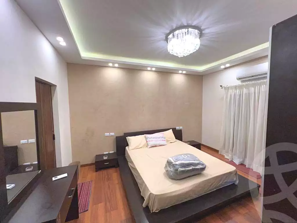 https://aqarmap.com.eg/ar/listing/7263871-for-rent-cairo-new-cairo-lrhb-city-phase-1-ahmed-rami-st