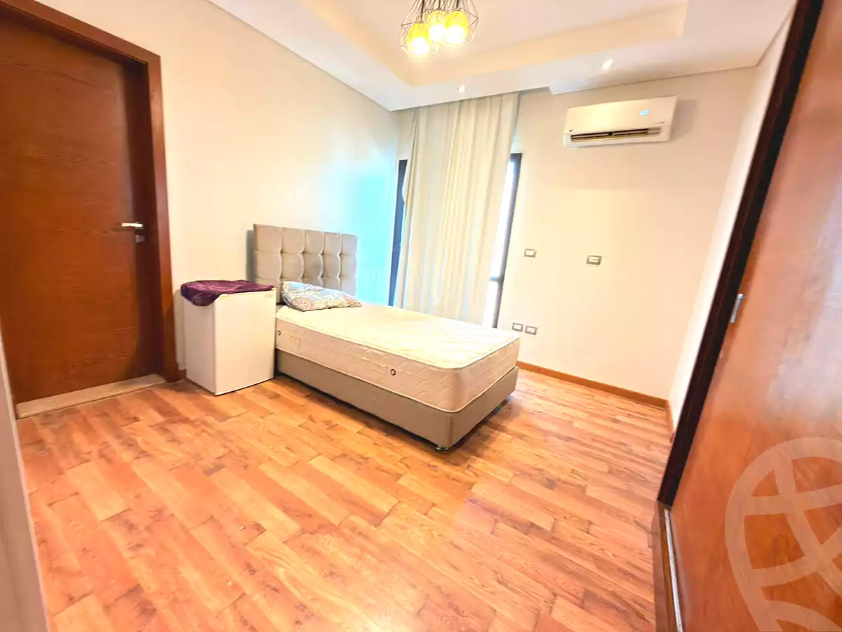 https://aqarmap.com.eg/en/listing/7264036-for-rent-cairo-el-sheikh-zayed-city-compounds-the-courtyard