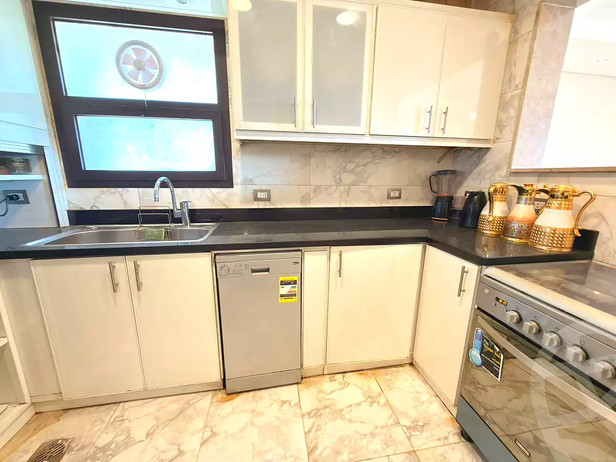 https://aqarmap.com.eg/en/listing/7264036-for-rent-cairo-el-sheikh-zayed-city-compounds-the-courtyard