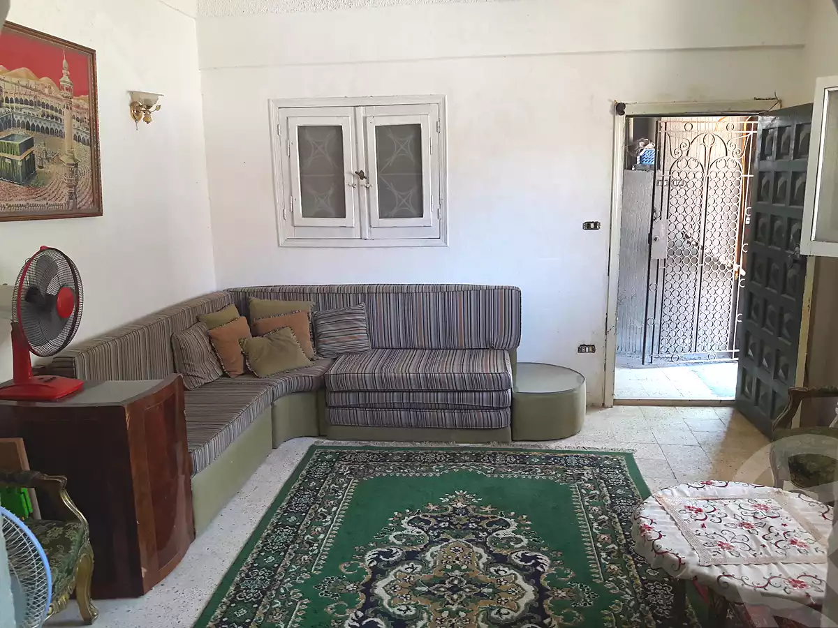 https://aqarmap.com.eg/en/listing/7263695-for-rent-alexandria-al-agamy-bw-ywsf-redbekas-st