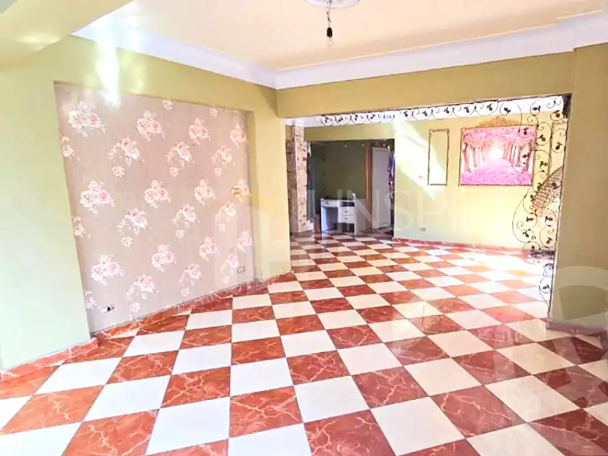 https://aqarmap.com.eg/ar/listing/7265068-for-rent-alexandria-sydy-bshr-sydy-bshr-bhry-shr-mhmwd-l-yswy