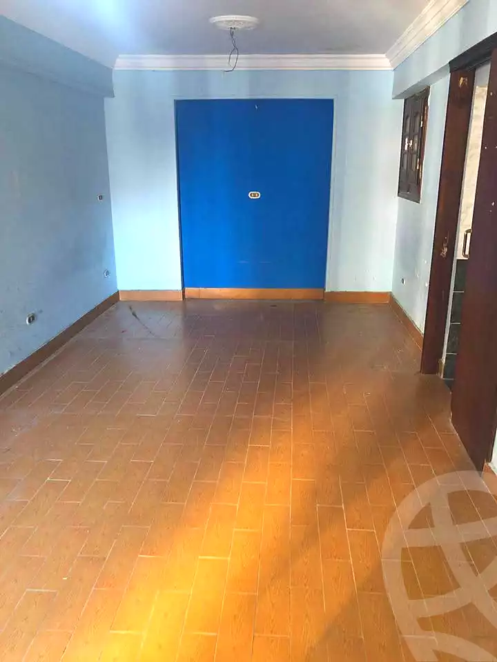 https://aqarmap.com.eg/ar/listing/7265431-for-sale-alexandria-ganaklis-shr-bw-qyr-tryq-lhry