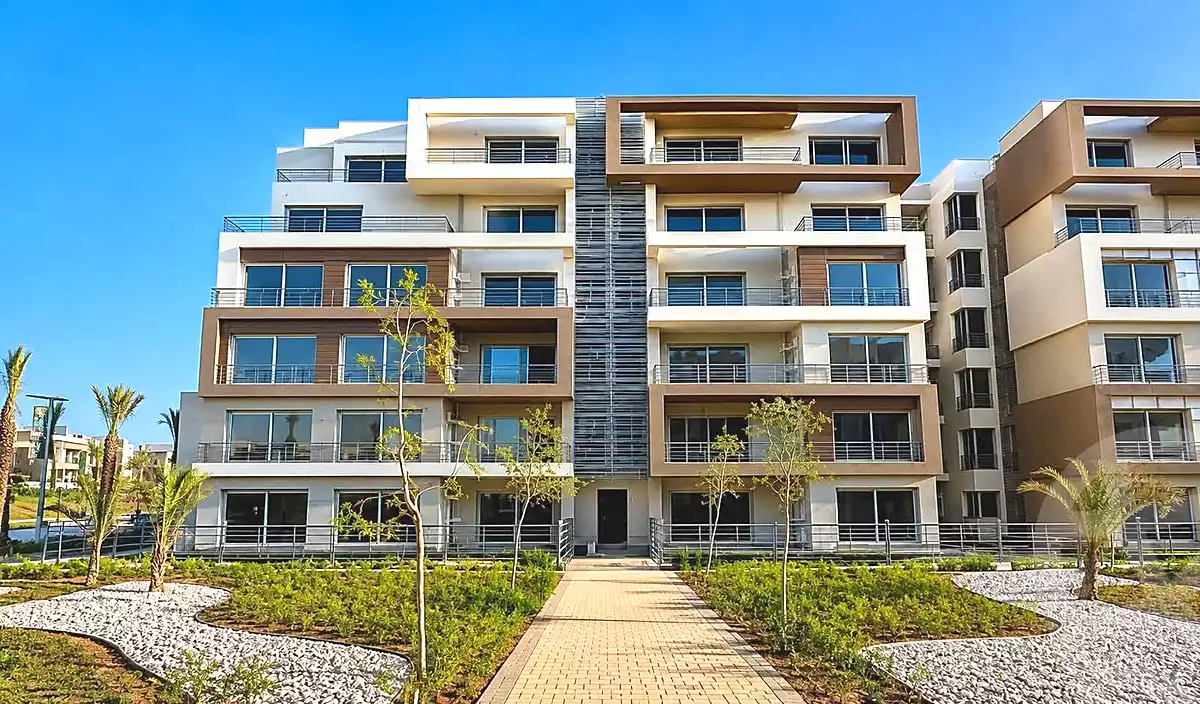 https://aqarmap.com.eg/en/listing/7265483-for-sale-cairo-new-cairo-compounds-blm-hylz-nyw-kyrw