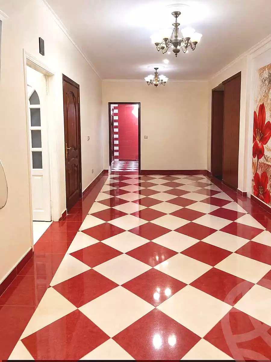https://aqarmap.com.eg/ar/listing/7265502-for-sale-alexandria-el-asafra-shr-45