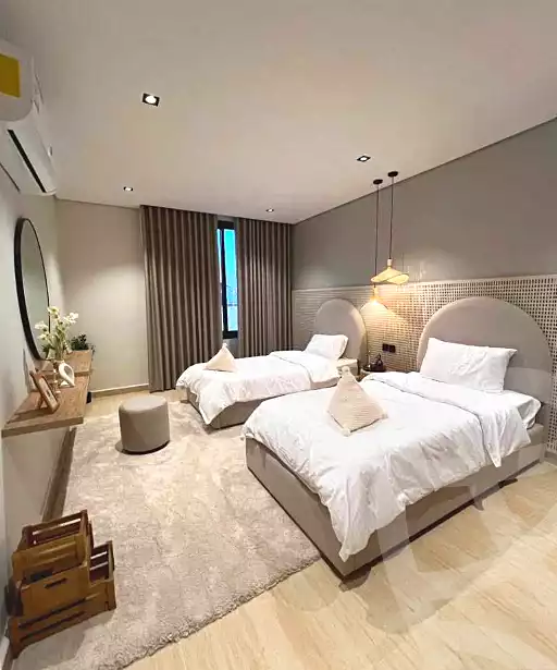 https://aqarmap.com.eg/en/listing/7265499-for-sale-cairo-new-cairo-compounds-hyde-park-park-corner-hyde-park