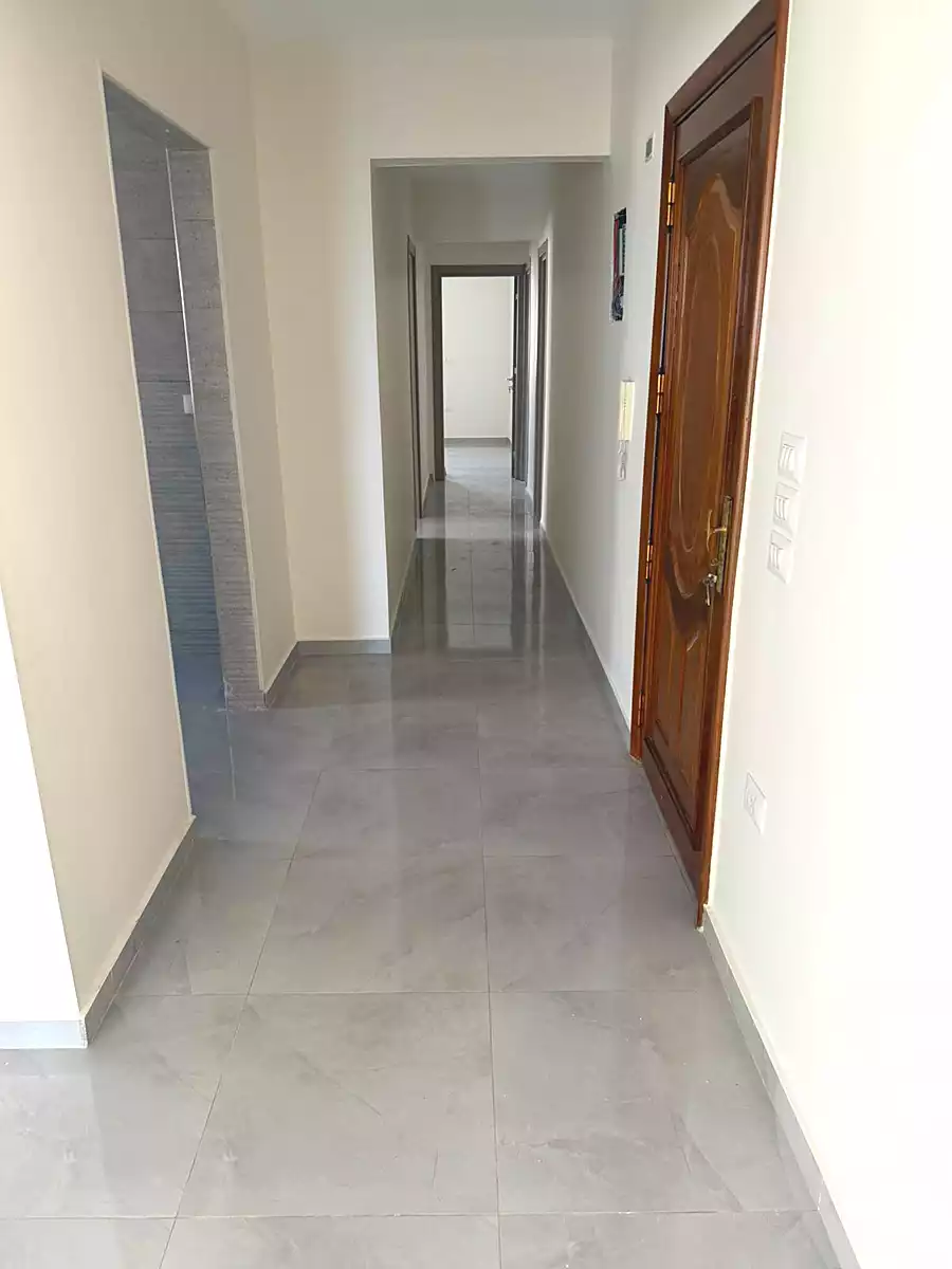 https://aqarmap.com.eg/en/listing/7265525-for-rent-cairo-el-maadi-zahraa-el-maadi-al-khamseen-st