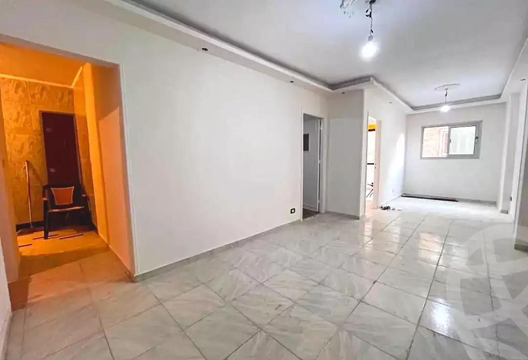 https://aqarmap.com.eg/en/listing/7265541-for-sale-alexandria-ganaklis