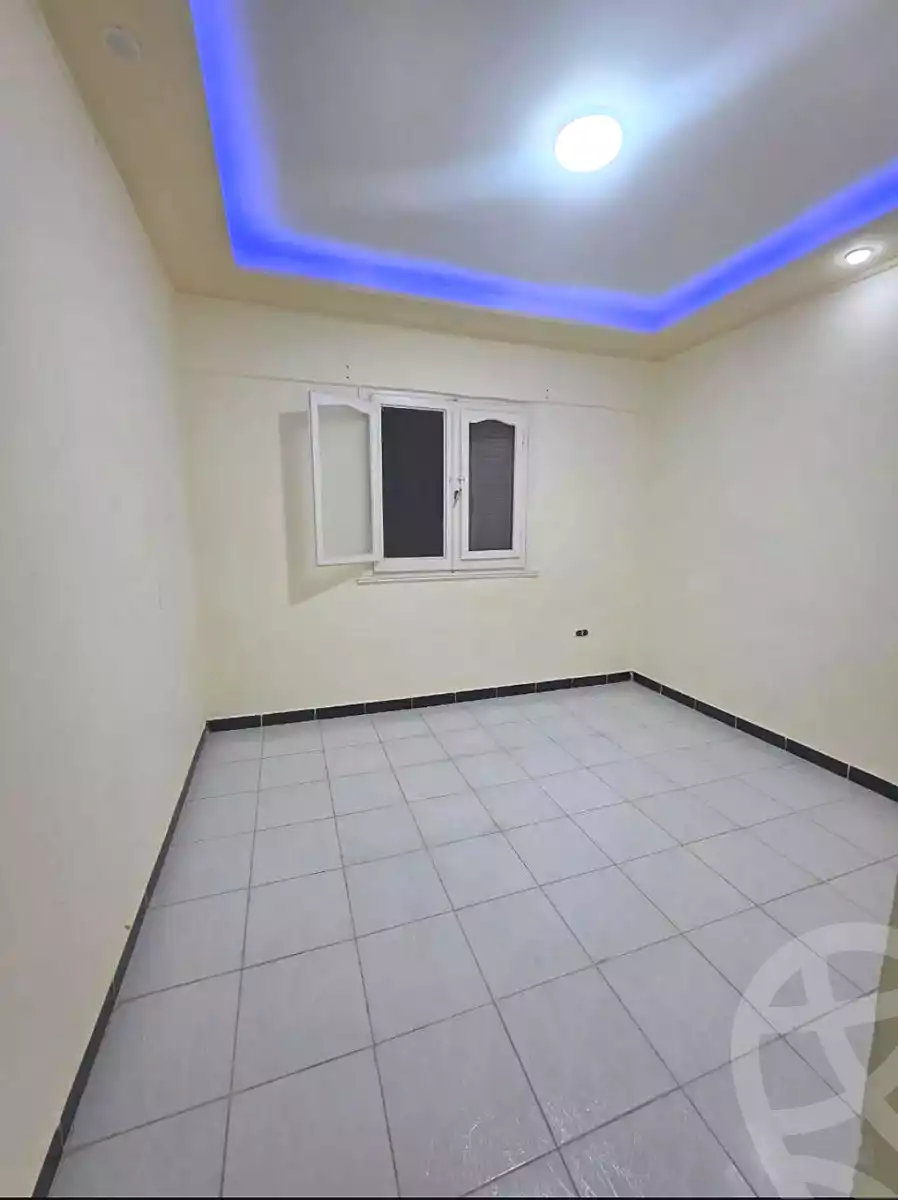 https://aqarmap.com.eg/ar/listing/7265511-for-sale-alexandria-al-agamy-shataa-el-nakheel