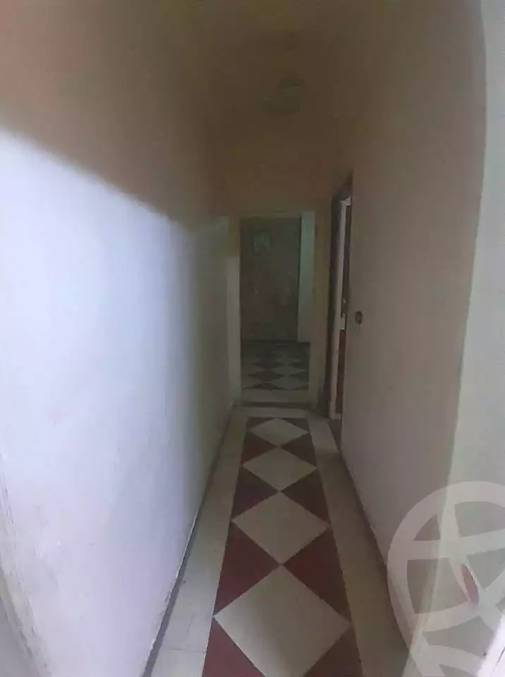 https://aqarmap.com.eg/ar/listing/7265579-for-sale-alexandria-el-asafra-shr-45