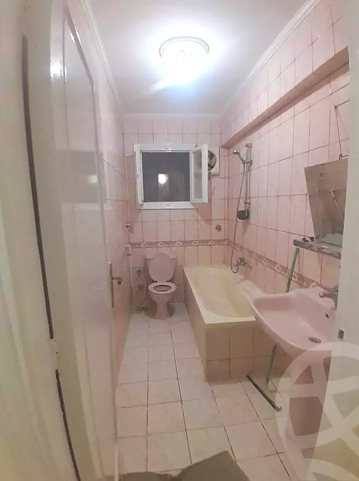 https://aqarmap.com.eg/ar/listing/7265614-for-sale-alexandria-el-asafra-l-sfr-bhry
