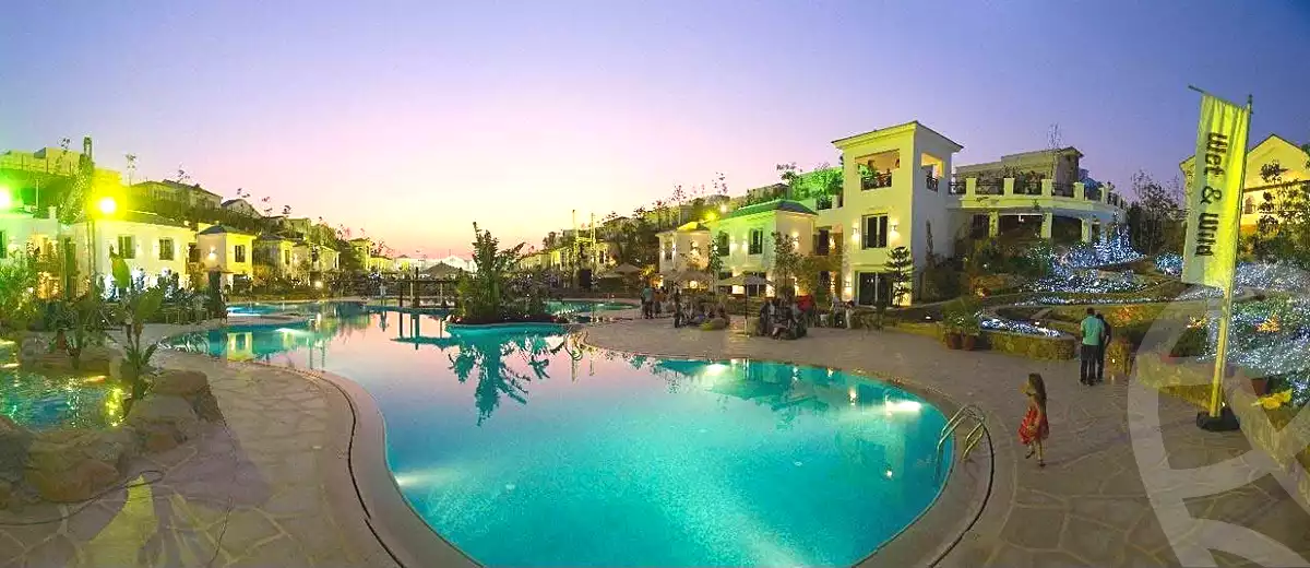 https://aqarmap.com.eg/en/listing/7265682-for-sale-cairo-new-cairo-compounds-mountain-view1-1-compound