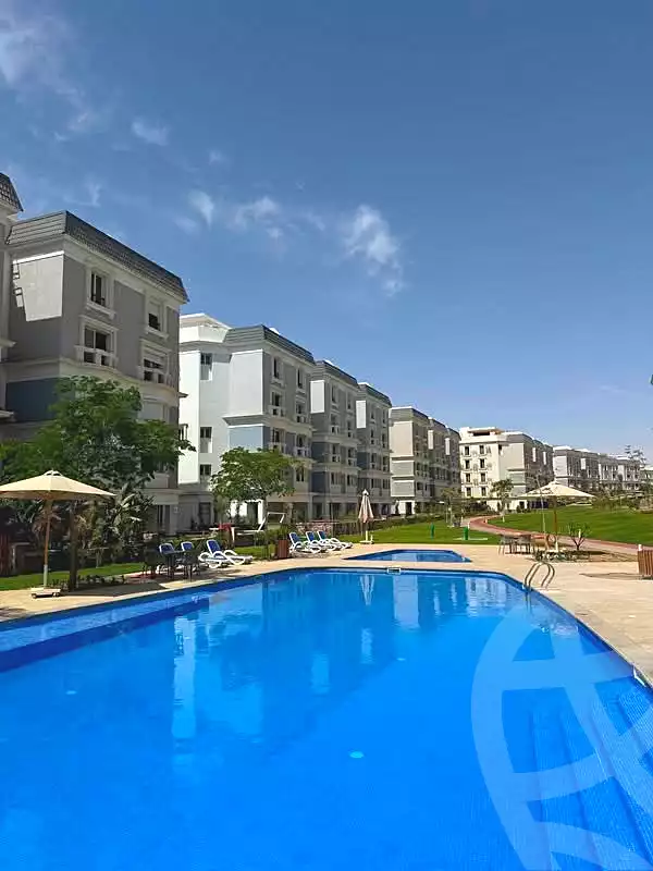 https://aqarmap.com.eg/ar/listing/7265717-for-sale-cairo-new-cairo-compounds-mountain-view1-1-compound