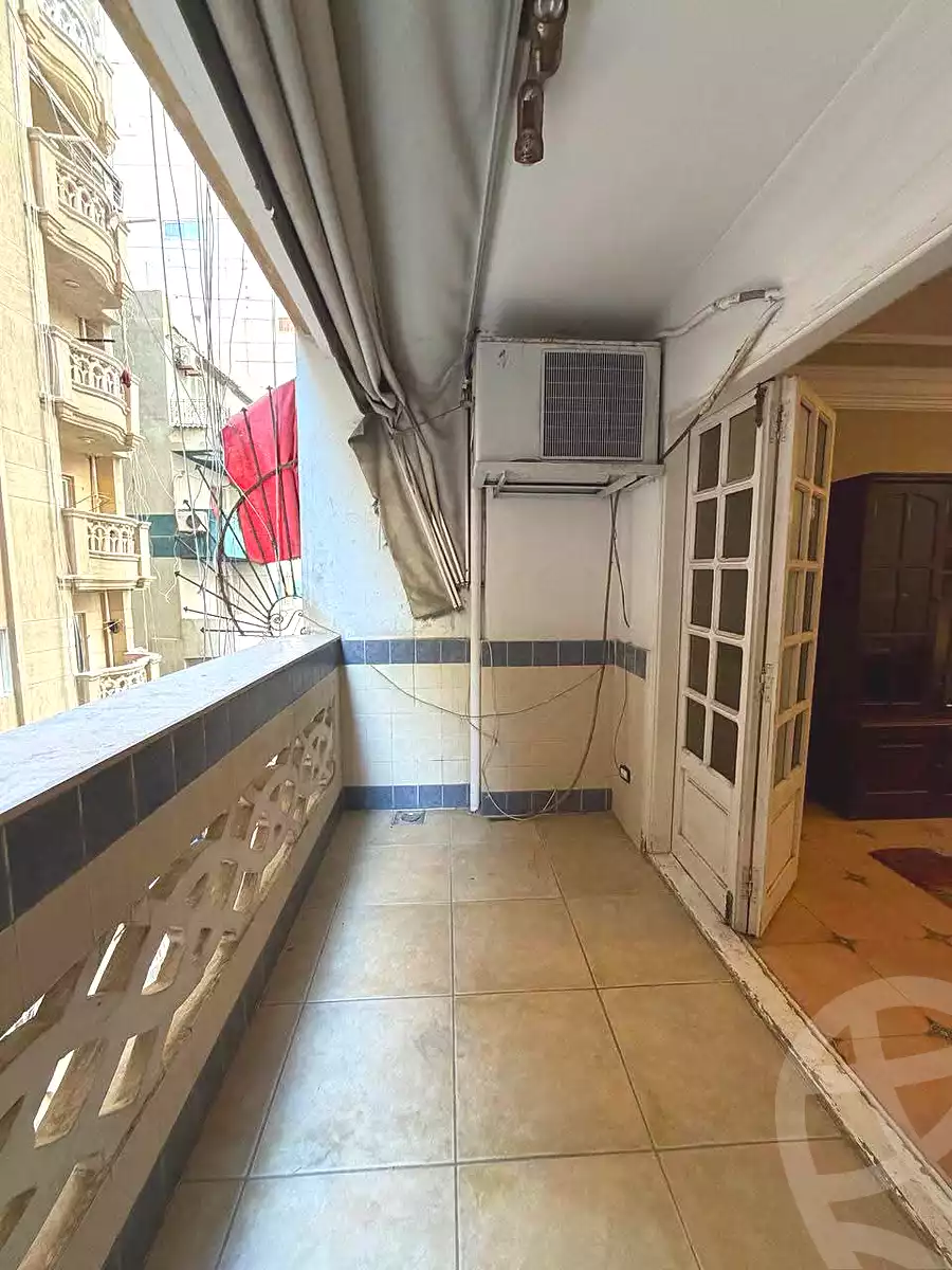 https://aqarmap.com.eg/en/listing/7266213-for-sale-alexandria-el-mandara-alex-el-mandara-bahri
