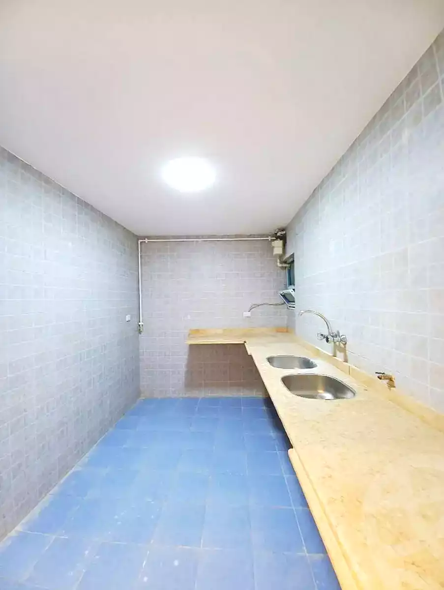 https://aqarmap.com.eg/en/listing/7265670-for-sale-alexandria-sydy-bshr
