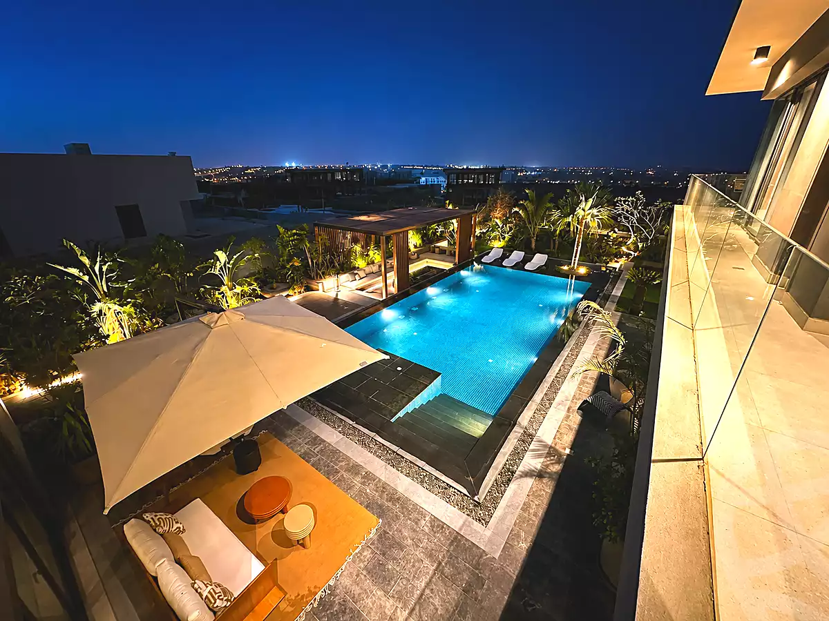 https://aqarmap.com.eg/ar/listing/7266527-for-sale-cairo-new-cairo-compounds-swan-lake-iris-swan-lake-residence