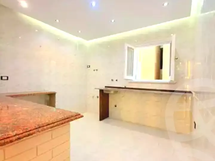 https://aqarmap.com.eg/ar/listing/7266950-for-sale-alexandria-al-agamy-shataa-el-nakheel
