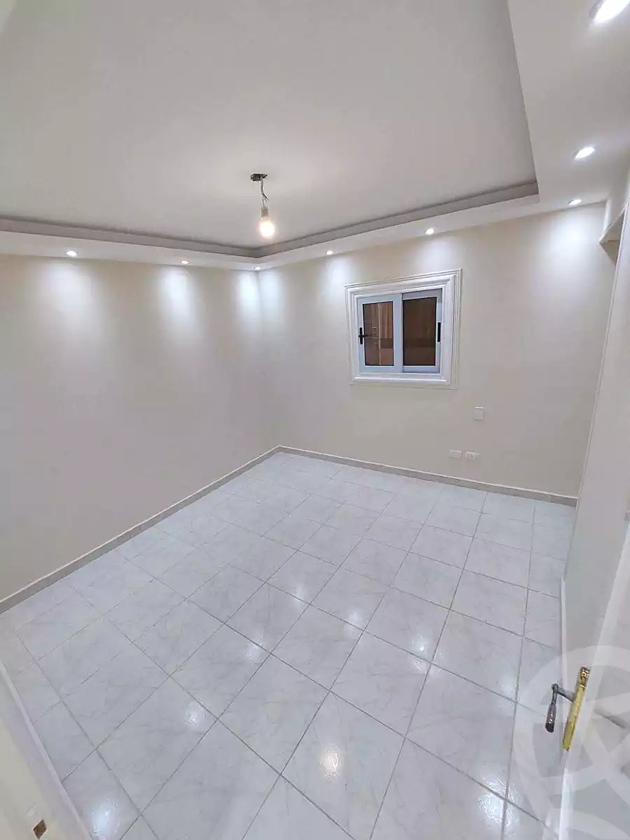 https://aqarmap.com.eg/en/listing/7267175-for-sale-alexandria-sydy-bshr-sydy-bshr-bhry-shr-mhmwd-l-yswy