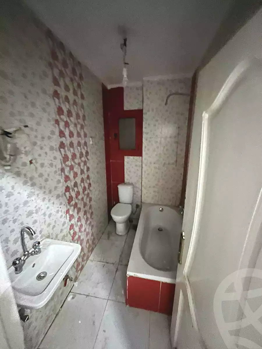 https://aqarmap.com.eg/ar/listing/7267242-for-rent-cairo-ain-shams-mnshy-lthryr