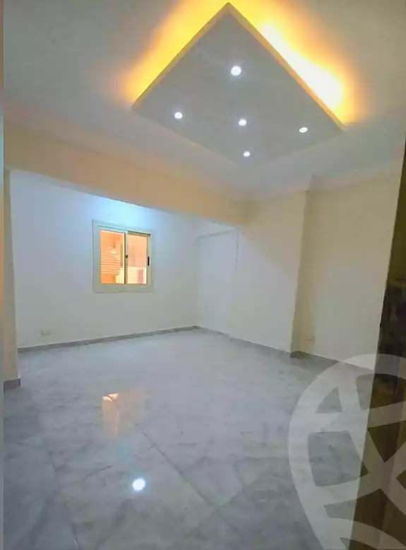 https://aqarmap.com.eg/ar/listing/7267308-for-sale-alexandria-sydy-bshr-sydy-bshr-bhry-shr-mhmd-njyb