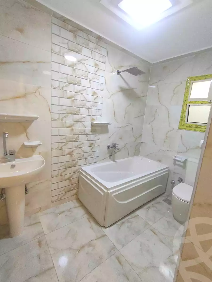 https://aqarmap.com.eg/en/listing/7267760-for-rent-cairo-shoubra-el-khalafwai-sengar-st