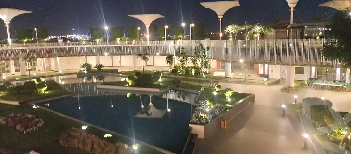 https://aqarmap.com.eg/ar/listing/7267794-for-sale-cairo-new-cairo-compounds-park-mall-arab-development