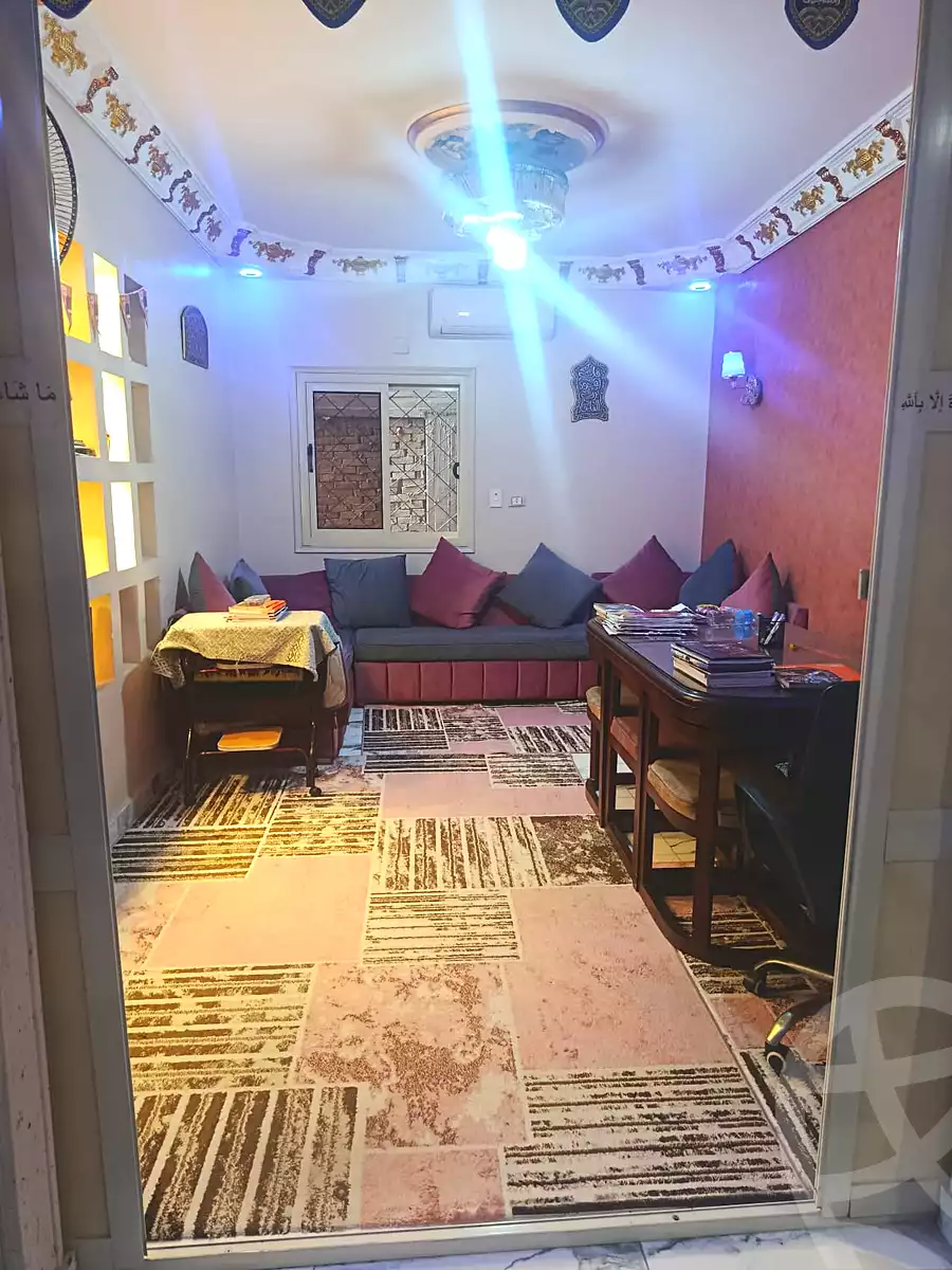 https://aqarmap.com.eg/ar/listing/7267810-for-sale-cairo-el-haram-shareaa-naser-el-thawrah