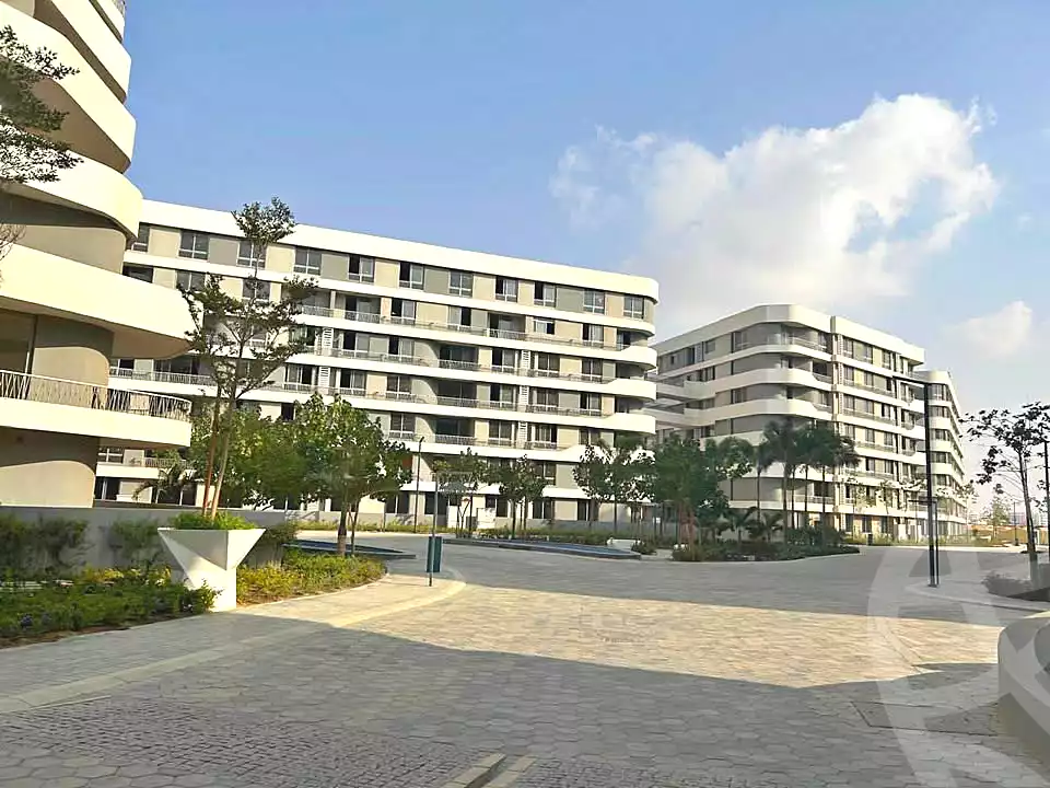 https://aqarmap.com.eg/ar/listing/7267943-for-sale-cairo-new-cairo-lmstqbl-syty-compounds-bloomfields