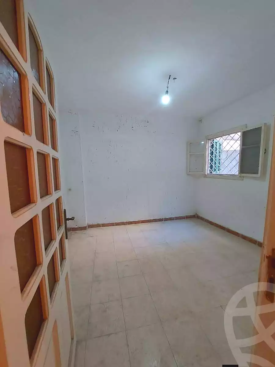 https://aqarmap.com.eg/en/listing/7268096-for-sale-alexandria-el-asafra-salman-el-farsi-st