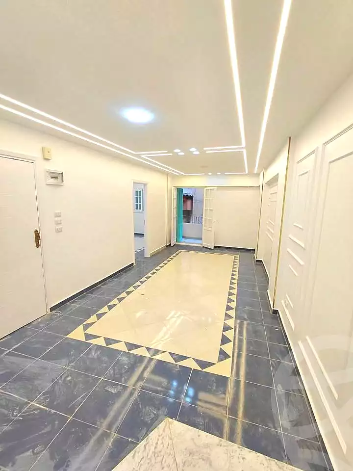 https://aqarmap.com.eg/ar/listing/7268151-for-sale-alexandria-sydy-bshr-sydy-bshr-bhry