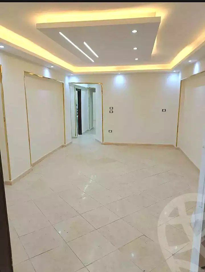 https://aqarmap.com.eg/ar/listing/7268195-for-sale-alexandria-al-agamy-el-hanouvel-radwan-st