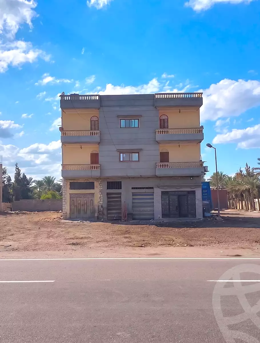 https://aqarmap.com.eg/en/listing/7268658-for-sale-damietta-kafr-saad-kafr-saad-city