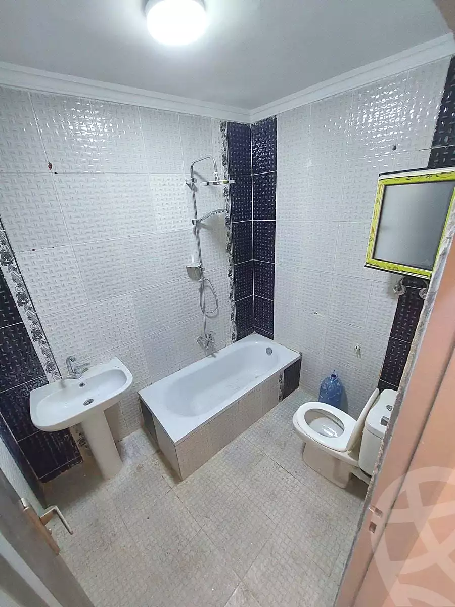 https://aqarmap.com.eg/ar/listing/7268765-for-sale-alexandria-sydy-bshr-sydy-bshr-bhry-ali-hipa-st