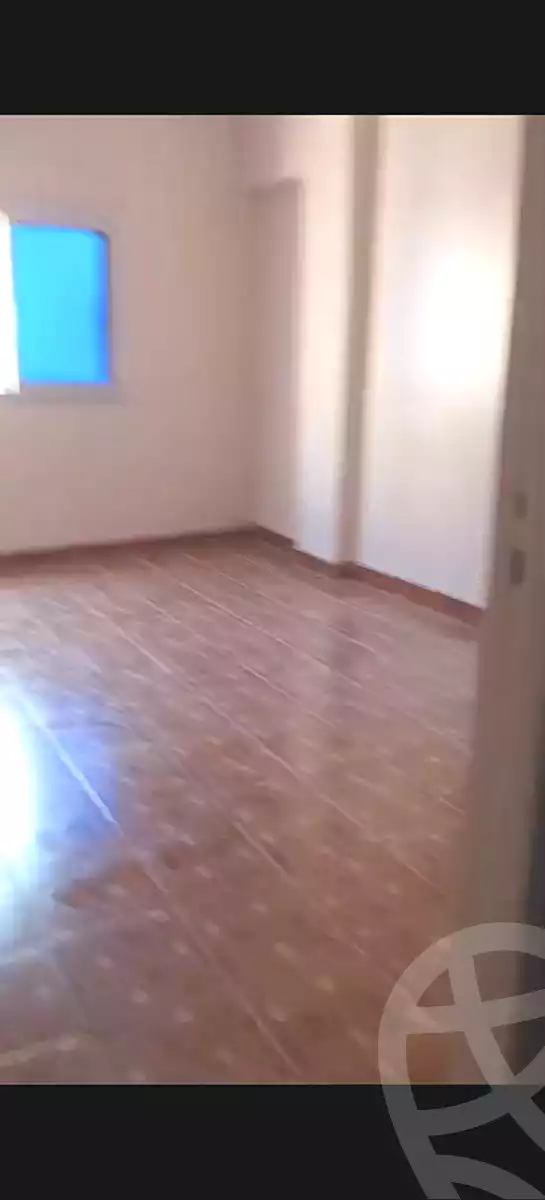 https://aqarmap.com.eg/ar/listing/7268804-for-sale-cairo-faisal-kafr-tohormos-queen-nazli-st