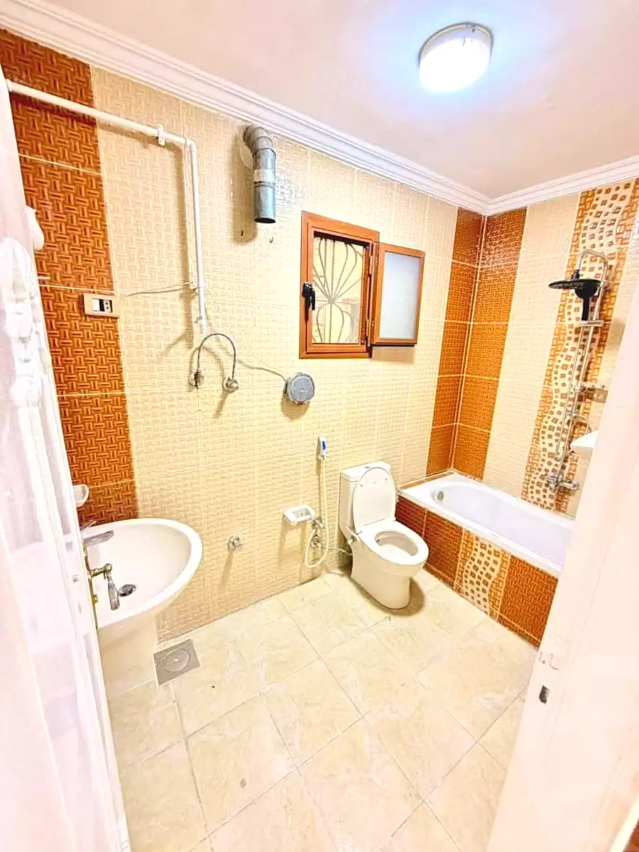 https://aqarmap.com.eg/ar/listing/7269029-for-sale-alexandria-miami-mahmoud-el-isawy-st