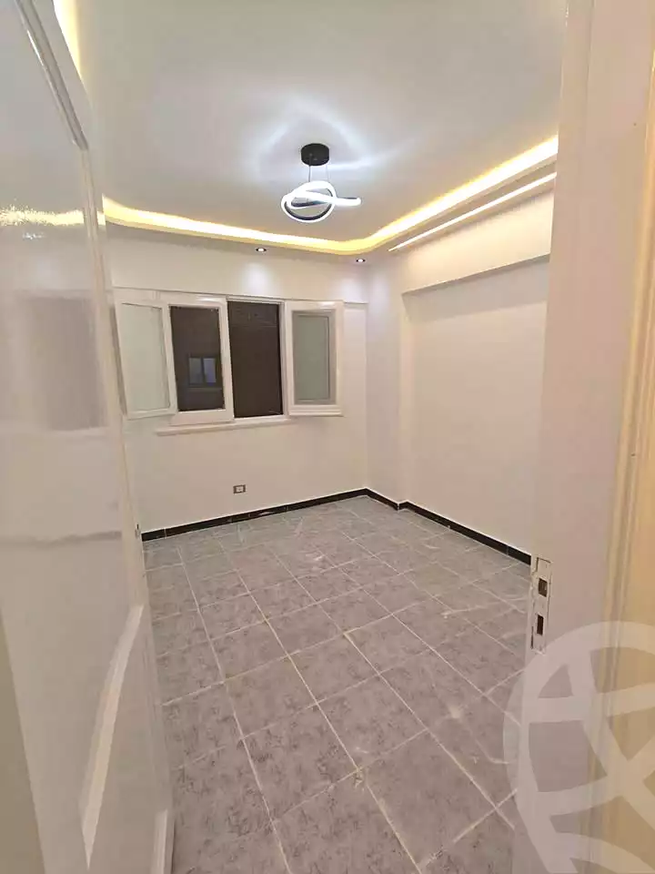 https://aqarmap.com.eg/ar/listing/7269158-for-sale-alexandria-al-agamy-shataa-el-nakheel