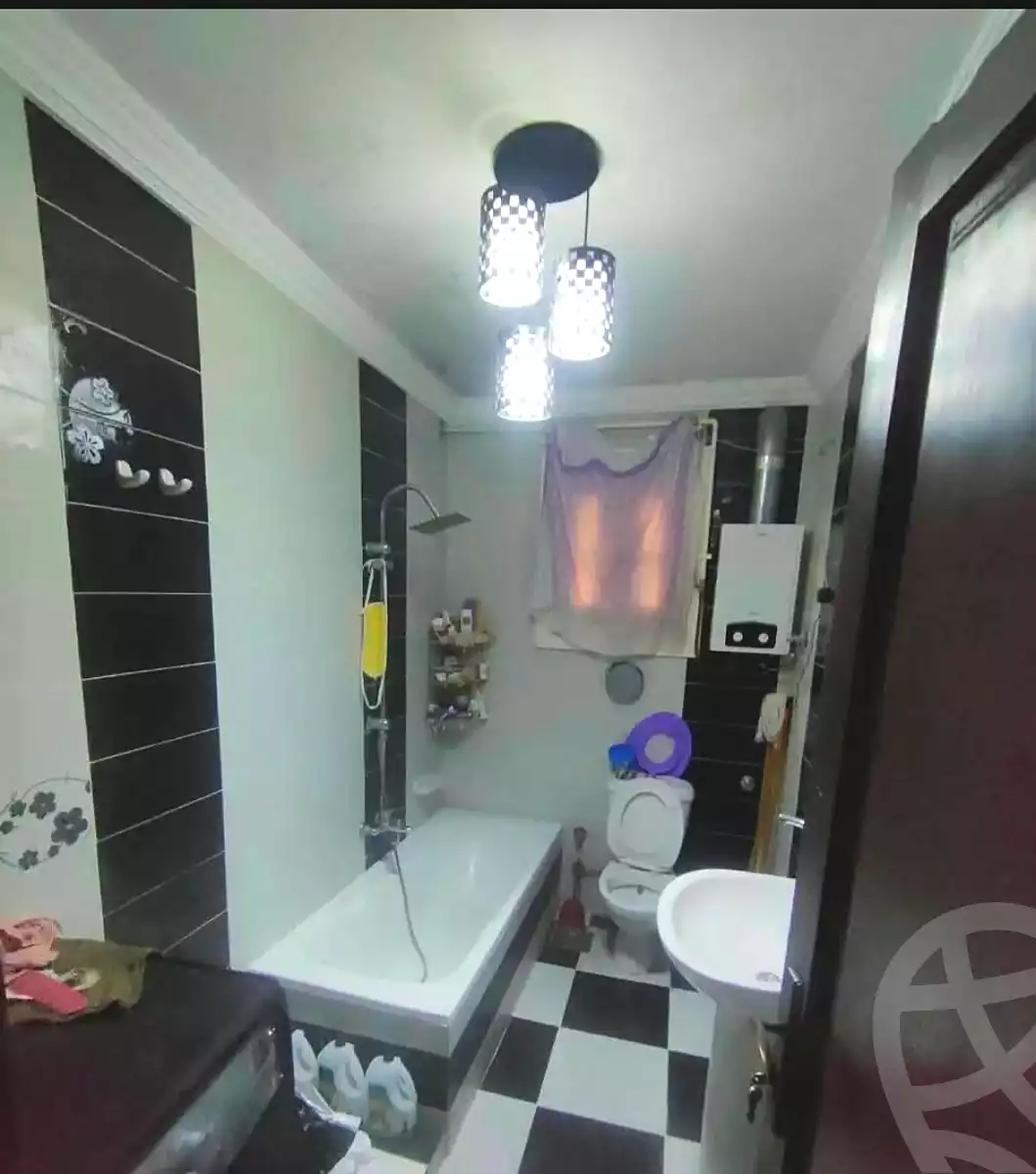https://aqarmap.com.eg/en/listing/7269330-for-sale-alexandria-lsywf-el-falki