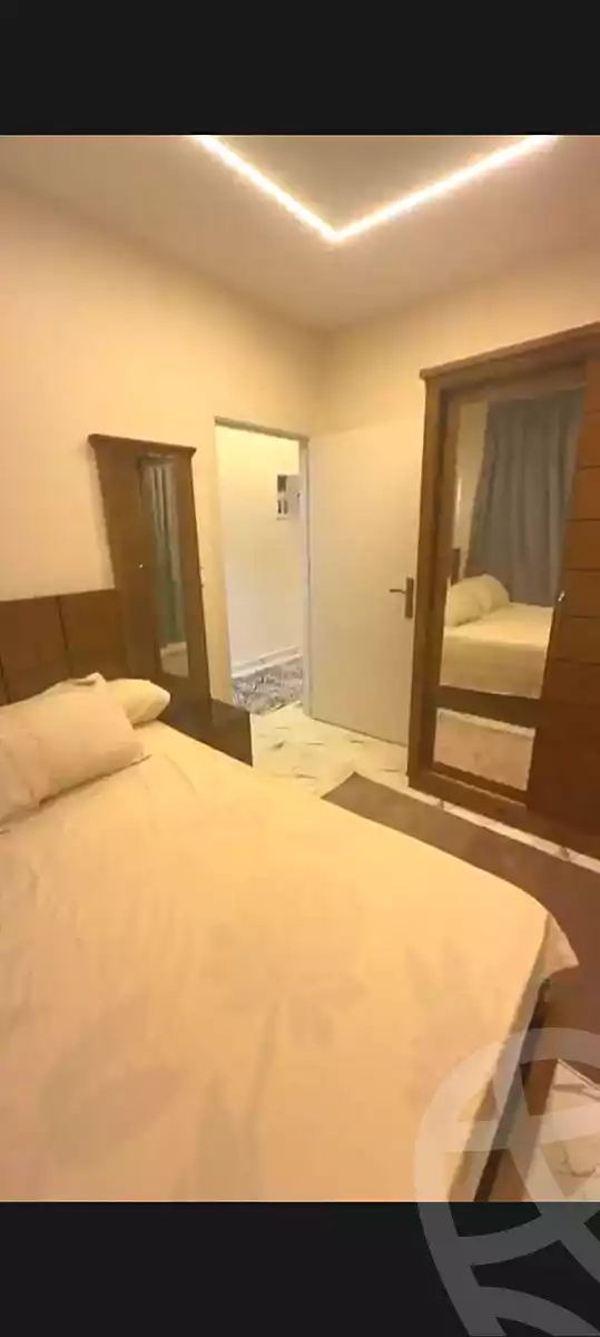 https://aqarmap.com.eg/en/listing/7267268-for-rent-cairo-6th-of-october-el-ahyaa-neighborhood-2nd-divided-from-al-kafrawei-st