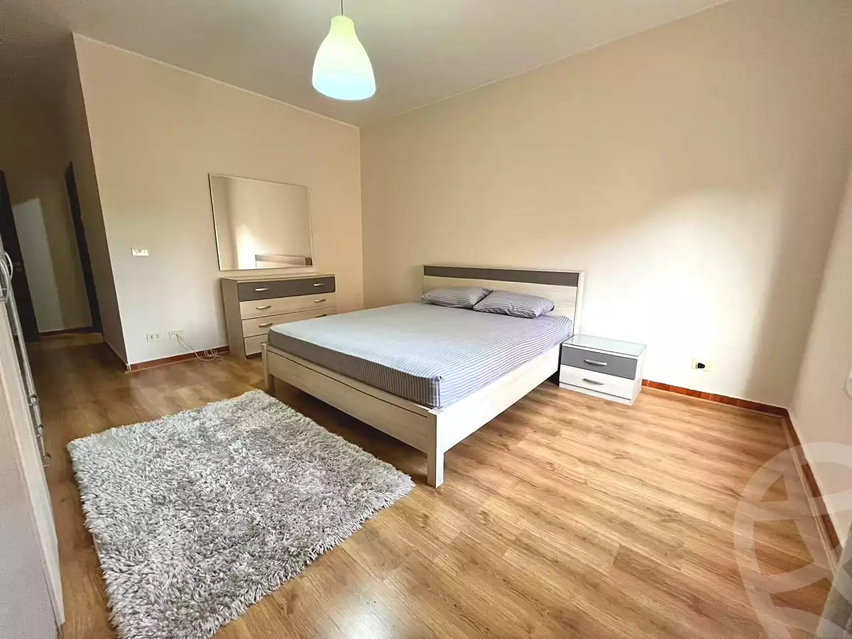 https://aqarmap.com.eg/ar/listing/7269740-for-rent-cairo-el-sheikh-zayed-city-compounds-hy-lnd