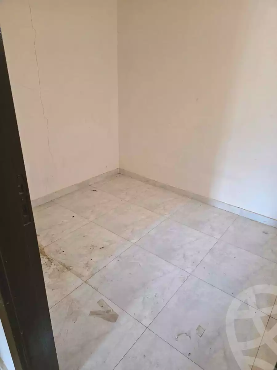 https://aqarmap.com.eg/ar/listing/7269795-for-rent-cairo-6th-of-october-el-ahyaa-neighborhood-4th-ahmed-hassan-saad-st